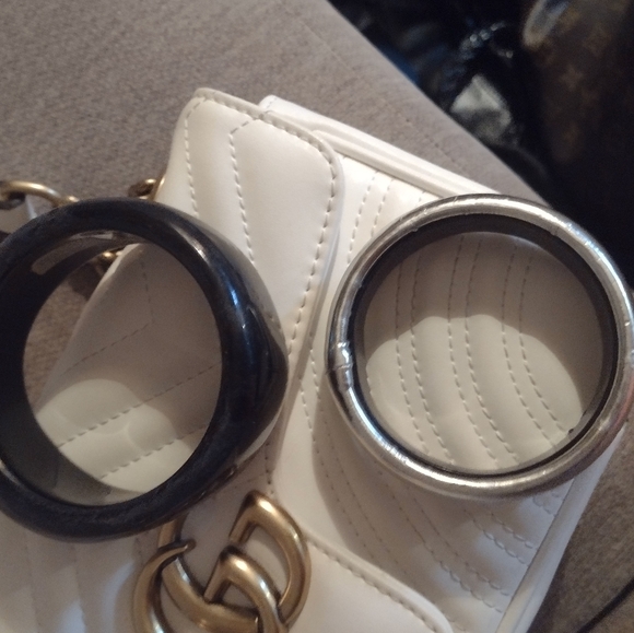 Vintage Bangles with Free Handbad - Picture 3 of 6